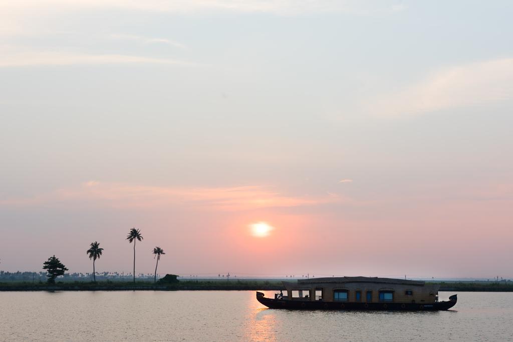 Xandari Riverscapes Alappuzha Buitenkant foto